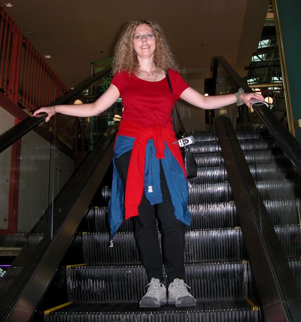 Marilyn on Escalator